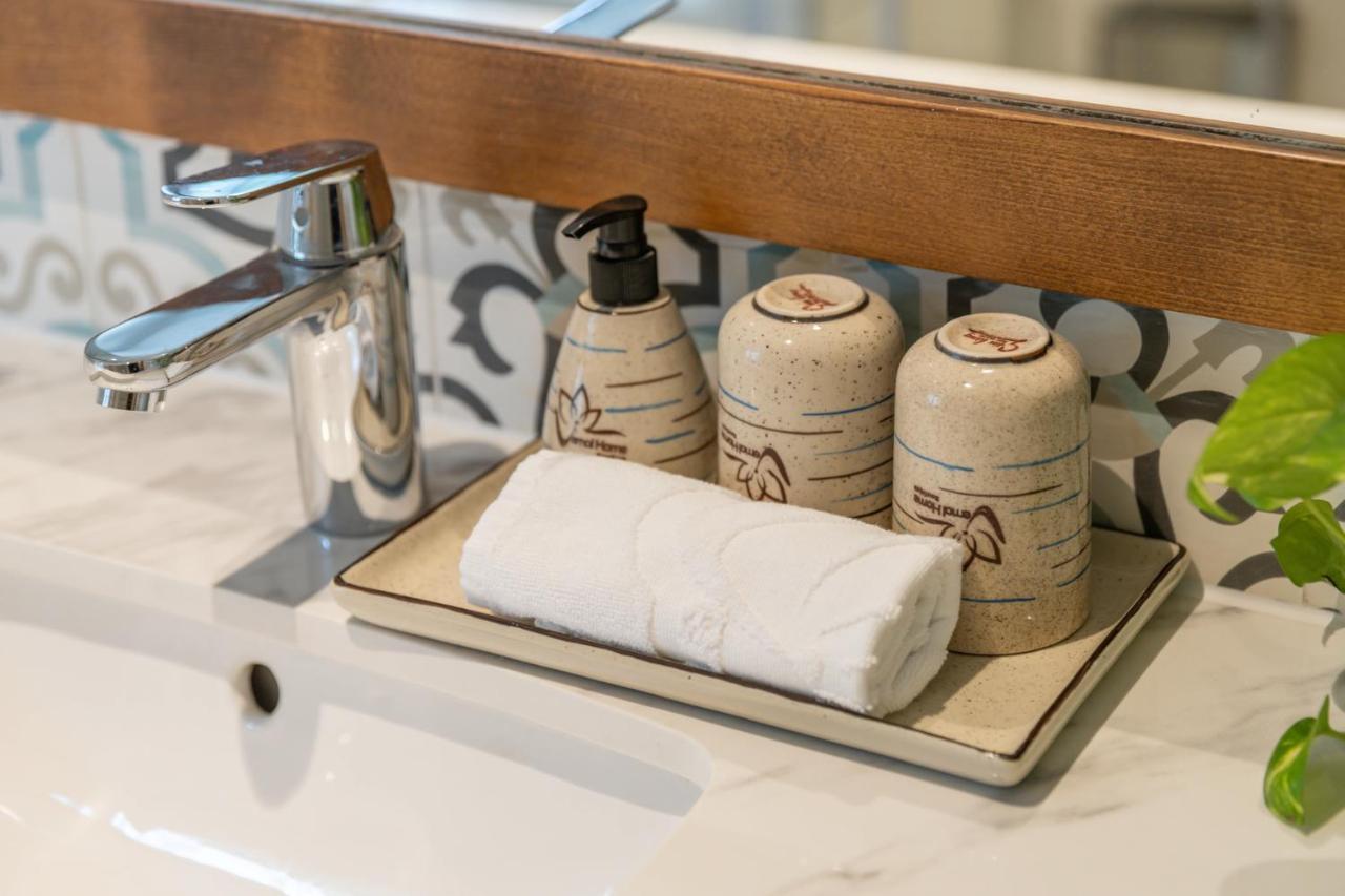 Khách sạn Vernalhome Boutique